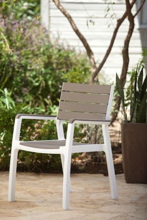 Стул c подлокотниками Гармония (Harmony armchair) белый-капучино в Глазове - glazov.mebel24.online | фото 1